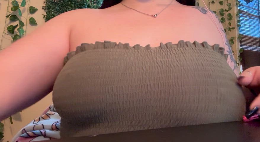 big tits boobs bouncing tits milf natural tits nipple nipples reddit tits titty drop