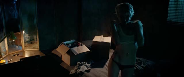 Katie Cassidy pierced nipple in The Scribbler (1080p, slowmo, color corrected)