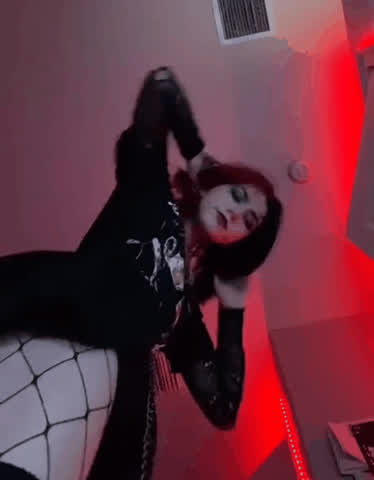 Emo Face Sitting Goth clip
