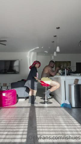 BBC Blowjob Ebony Ebony Couple Girlfriend Sucking Wifey clip
