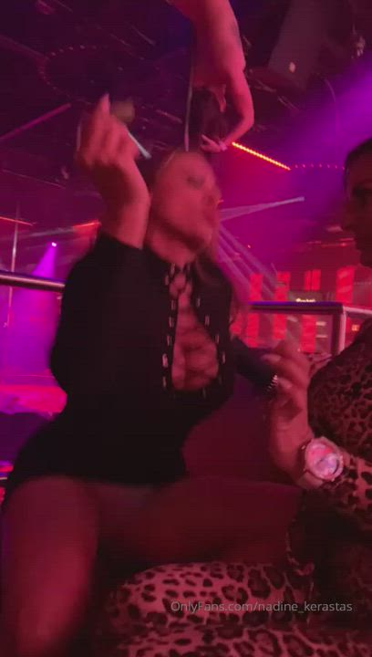 Club Kiss Lesbian MILF clip