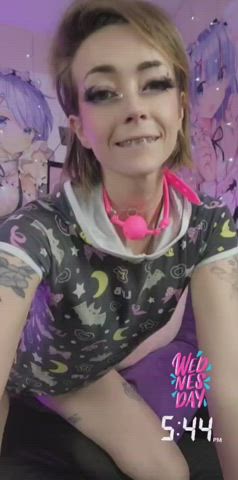 ✨LIVE ON MV AND MFC RIGHT NOW✨CUM ON MY PRETTY LITTLE BRACES✨DESTROY MY HOLES