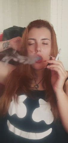 Come here and smoke with me