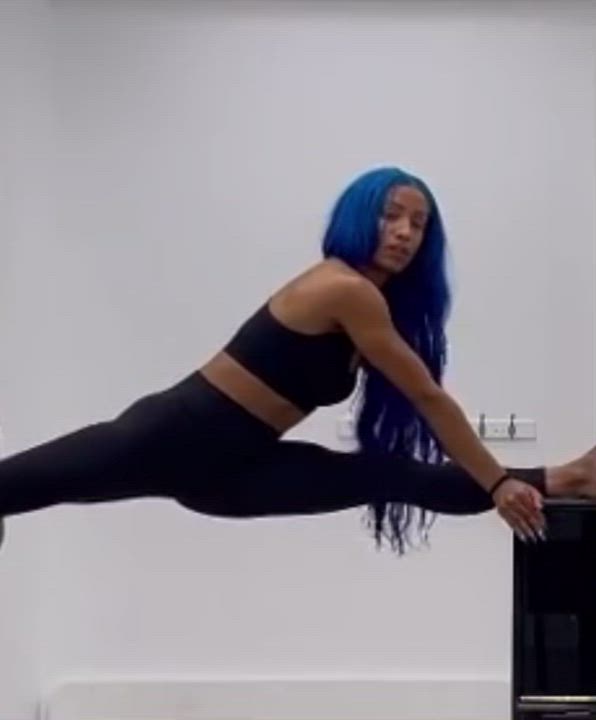 Sasha Banks takes on Jmac would be the title. Look at that tight petite goddess stretch