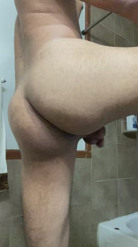 20 Would you leave a huge load in this Latino ass?