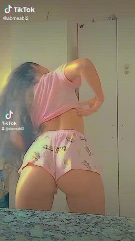 Ass Shaking Shorts TikTok Twerking clip