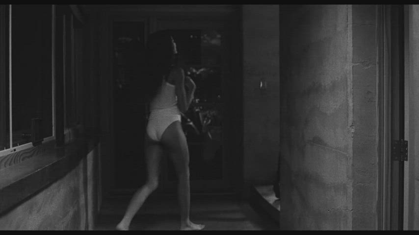 Celebrity Ebony Legs Skinny Softcore Teasing Zendaya clip