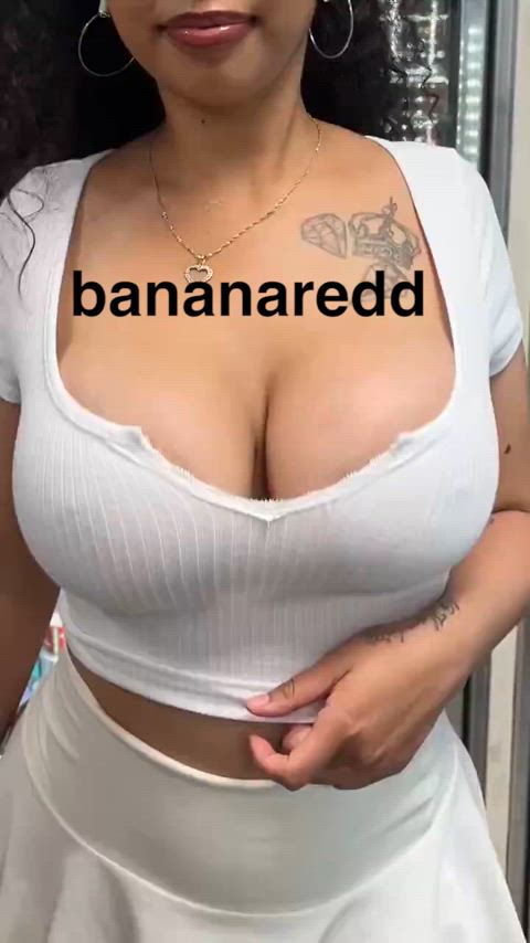 big tits boobs bouncing bouncing tits busty curvy huge tits natural natural tits