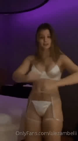 big ass blonde brazilian dancing lingerie onlyfans clip
