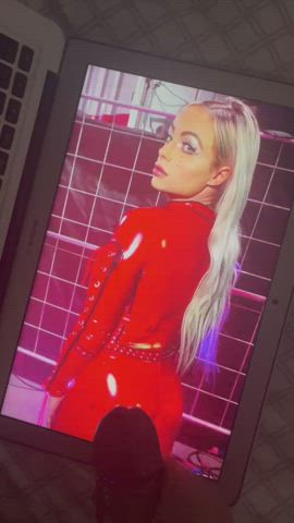 Liv Morgan in a latex bodysuit? This cumshot’s for you champ