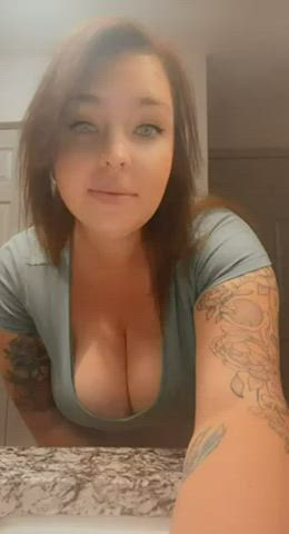 big dick big tits bouncing tits chubby curvy huge tits milf saggy tits tiktok titty