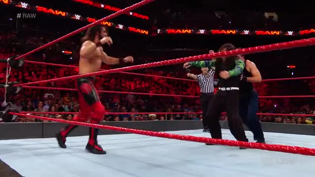 Seth Rollins & Dean Ambrose vs. The Hardy Boyz: Raw, Aug. 21, 2017