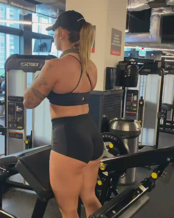 Fitness Gym Muscular Girl Tanned clip