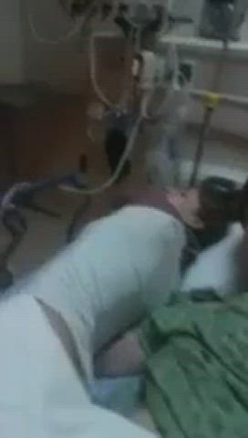 slutty paki nurse banged by patient in hospital bed link in comment