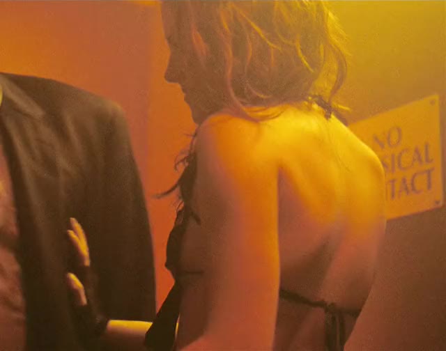 Kristen Stewart trying to give Tony Soprano a lap dance