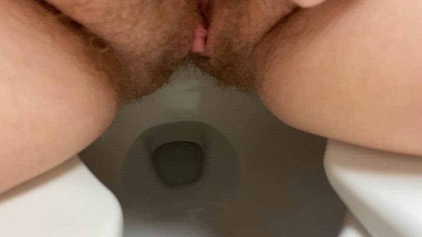 I heard you wanted to see how I piss?