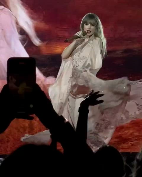 sexy sexy voice taylor swift clip
