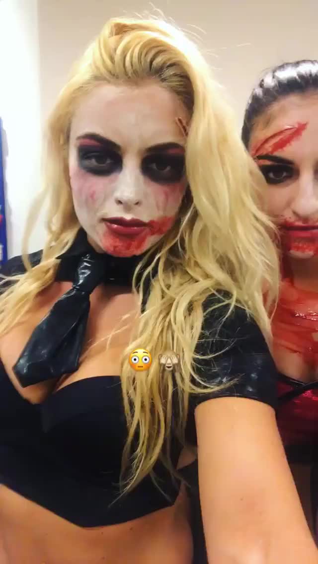 Mandy Halloween 1