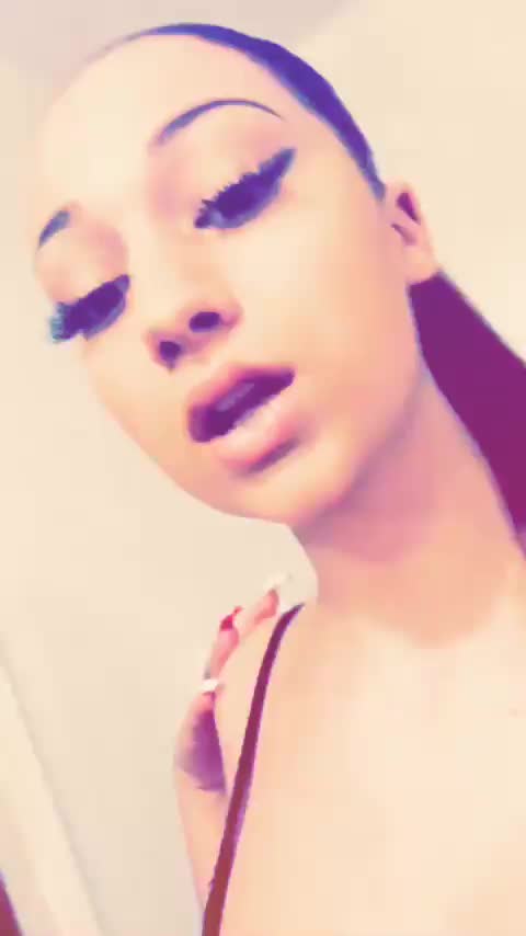 bhadbhabie~1518554230~1714079526698094044 4445386253