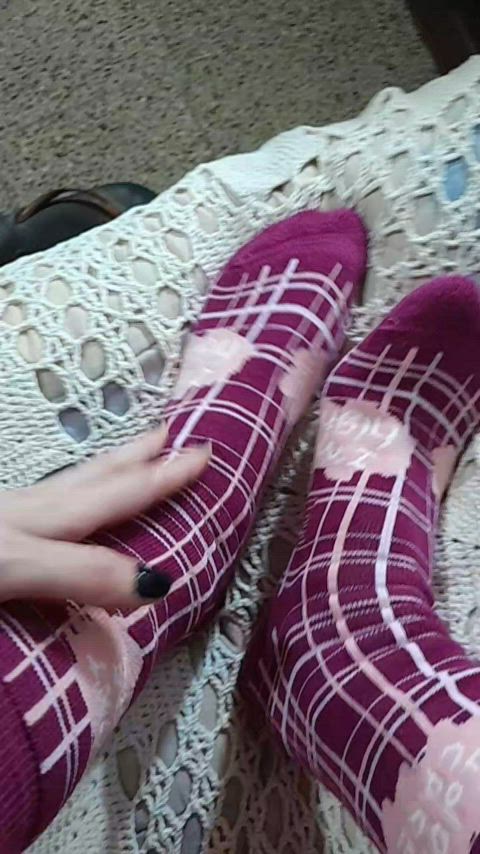 My new socks are so hot I can’t take them off, my feet are touching the sky 💘