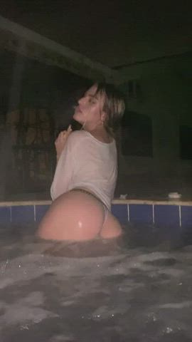 Amateur Ass Bubble Butt Latina Lesbian Mona Azar OnlyFans Pool Watersports clip