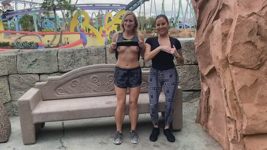 Trying not to get caught flashing with my girl at Universal Studios