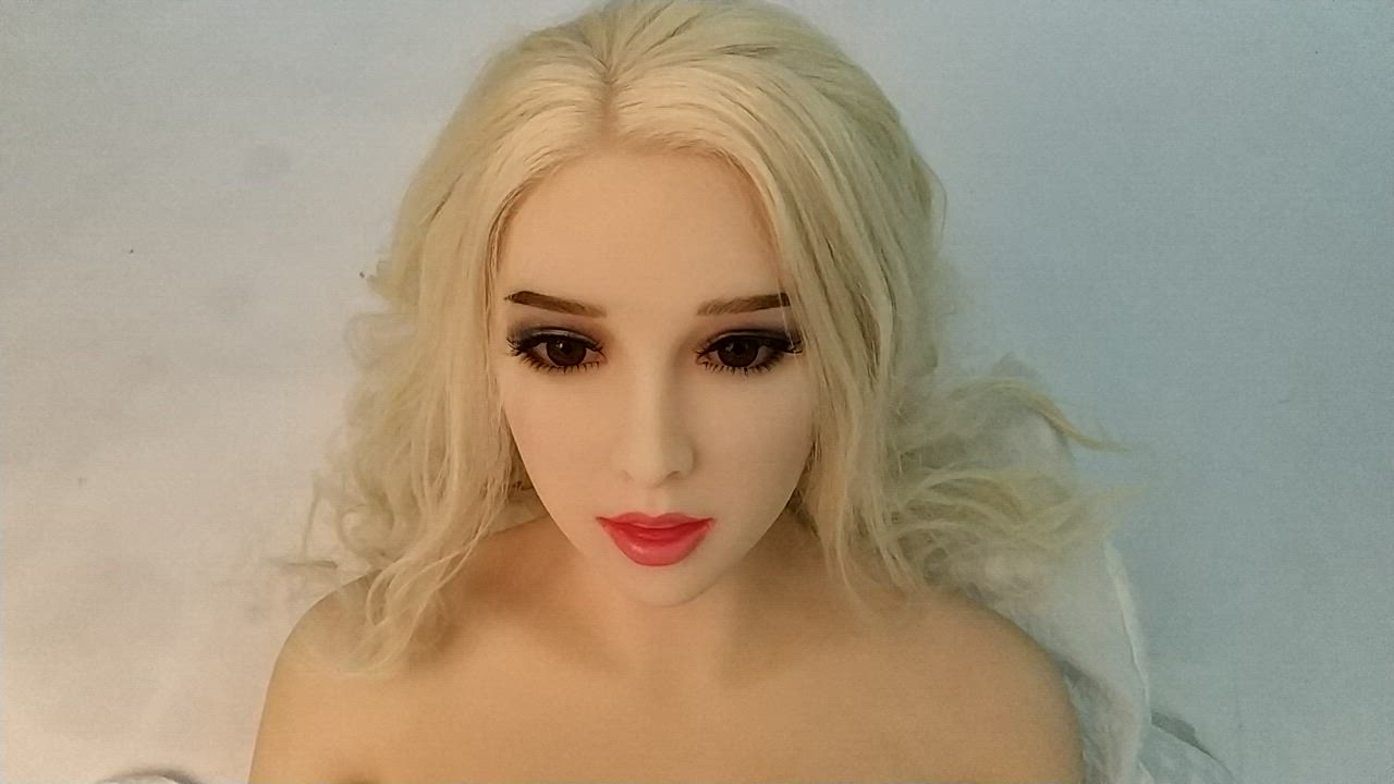 Sex Doll clip