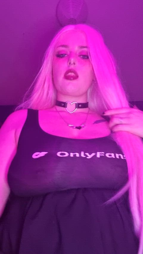 big tits boobs busty goddess goth natural tits onlyfans pawg tease white girl bimbos