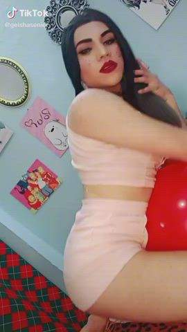 Dancing Masturbating Trans clip