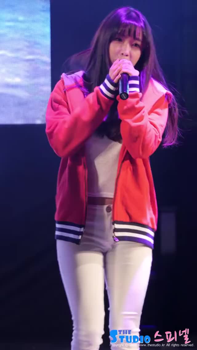 141016 Hyunyoung cute (Tell me tell me)