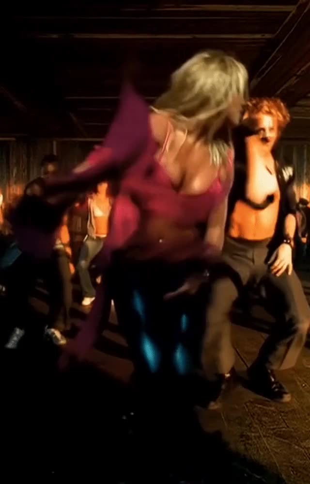 Britney Spears - I'm a Slave 4 U (part 25)