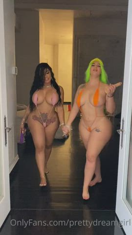 2 thick hoes