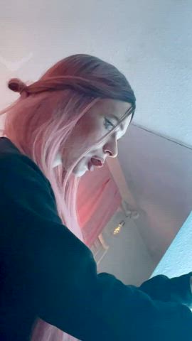 Amateur Babe Cum Cute Dripping Licking Long Tongue OnlyFans Tentacles Tongue Fetish
