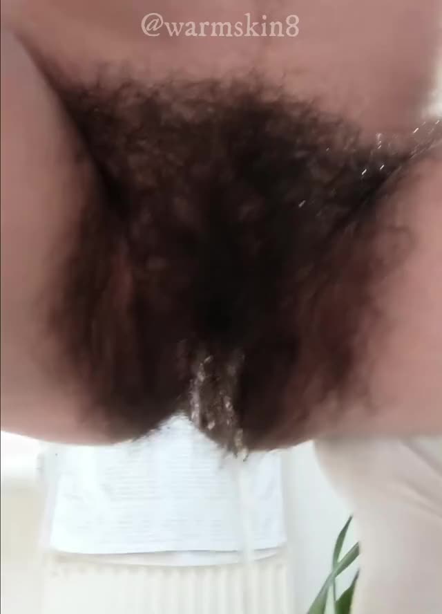 Hairy girl pissing ?