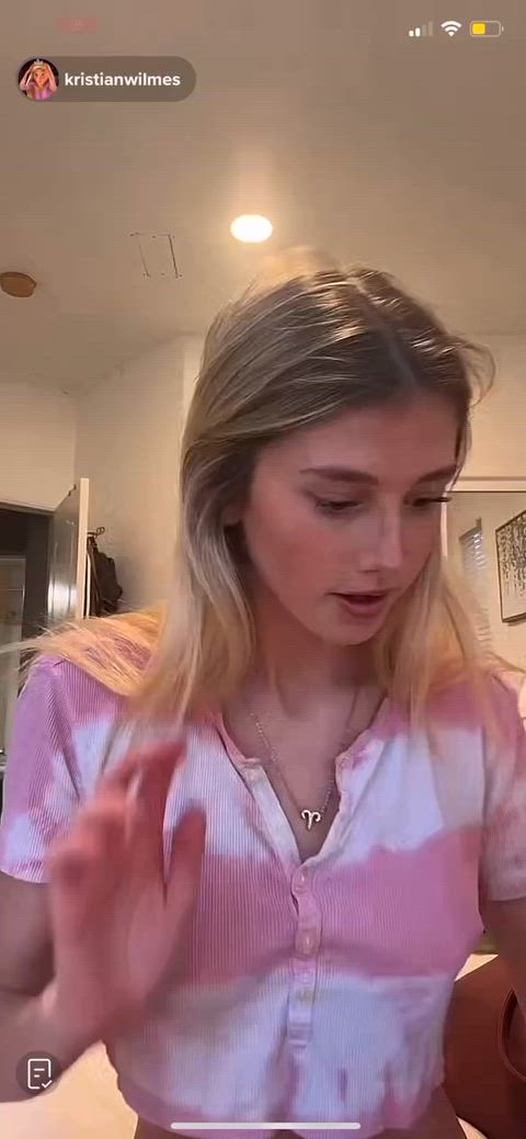 amateur big tits natural tits nipslip tiktok tits clip