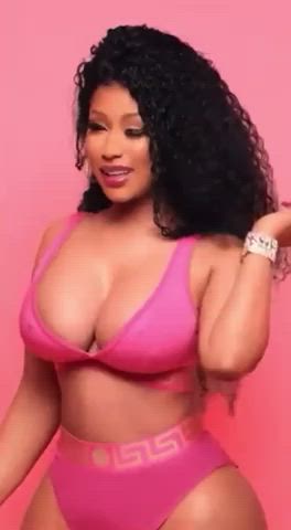 Big Tits Nicki Minaj Tits clip