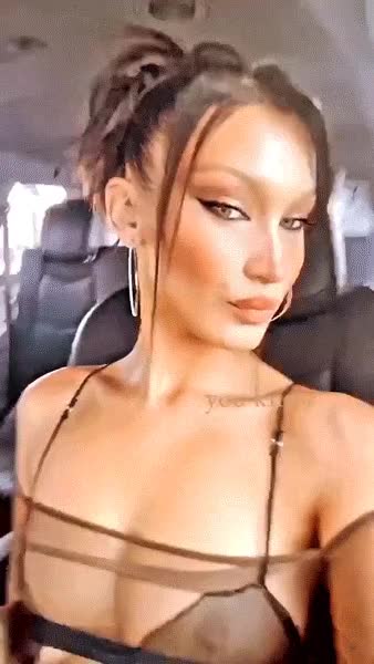 Bella Hadid thefappeningblog.com/