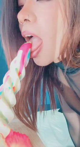 blowjob deepthroat dildo licking sucking clip