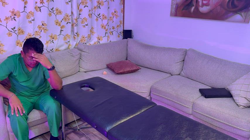 Latina Stepmom Receives a Massage