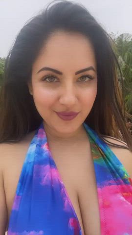 Puja - who else wants to come on those milk filled bong boobs