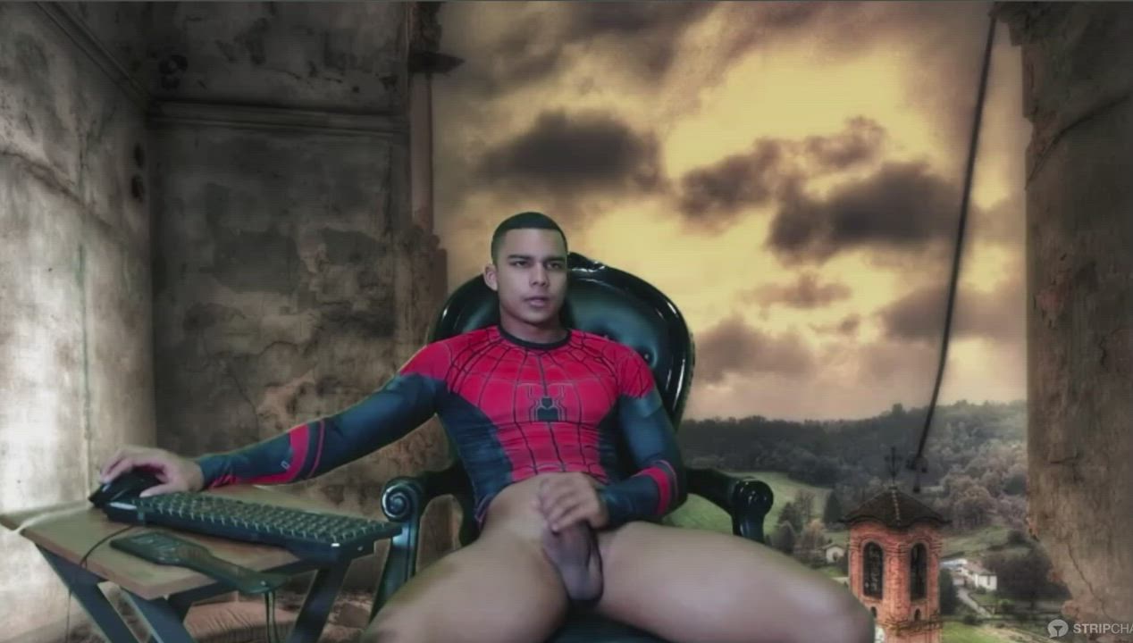 so spiderman is a LOT hotter than I remembered [los_super_incognitos]