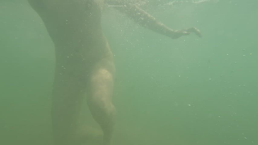 I was dared to swim naked [GIF]