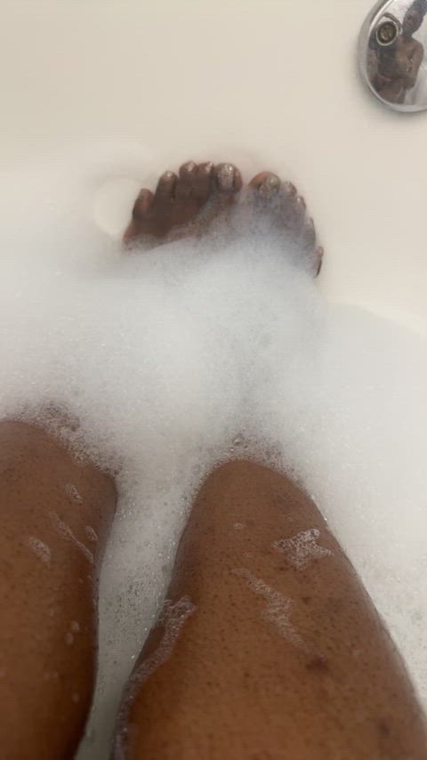 soapy toes