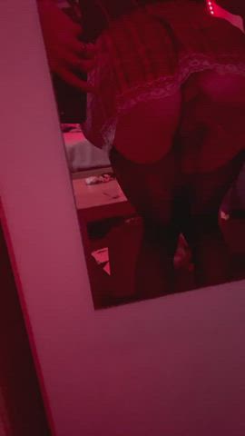 Hey there.. hope i'll get some views on my sissy booty 🥺