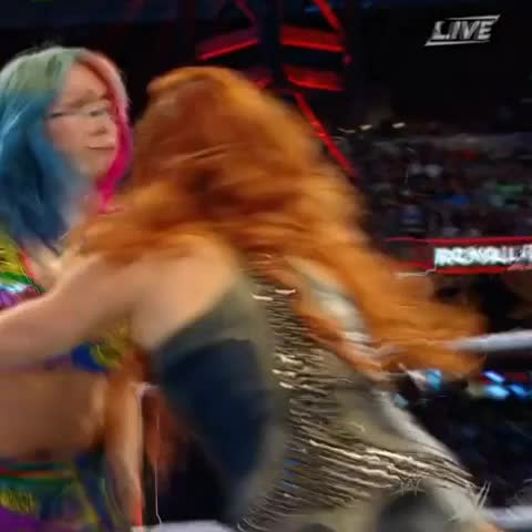 Becky Lynch ass