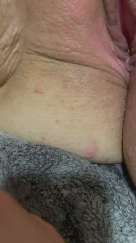 BBW squirt video from the first minutes of 2022 anyone? 🥳💥