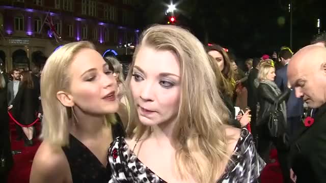 Jennifer Lawrence Accidentally Kisses Natalie Dormer