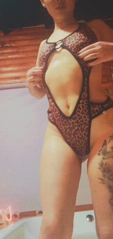 Ass Latina OnlyFans Public Tattoo clip