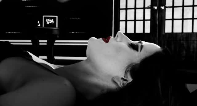 Eva Green GIF - 099