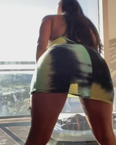 Booty Bubble Butt Ebony clip